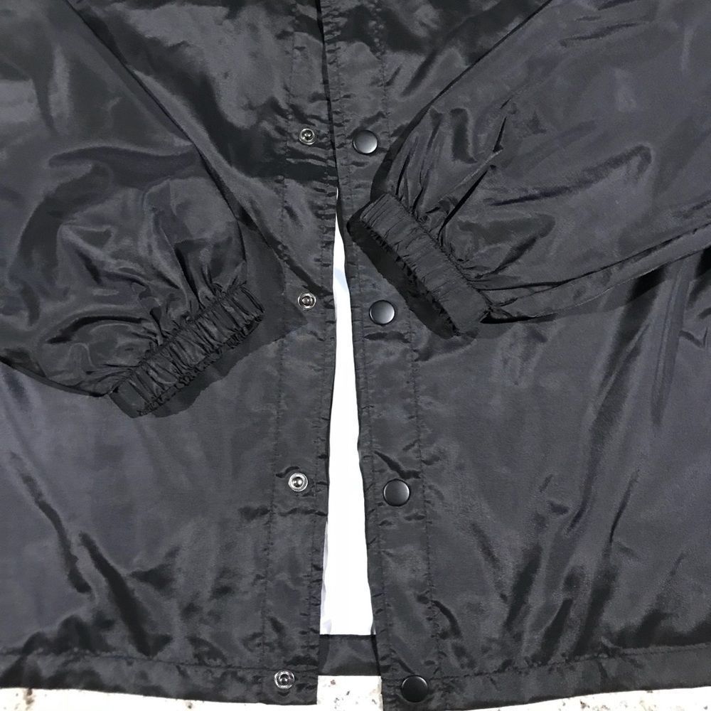 Neff Black Button Windbreaker Jacket Large - Picture 4 of 4